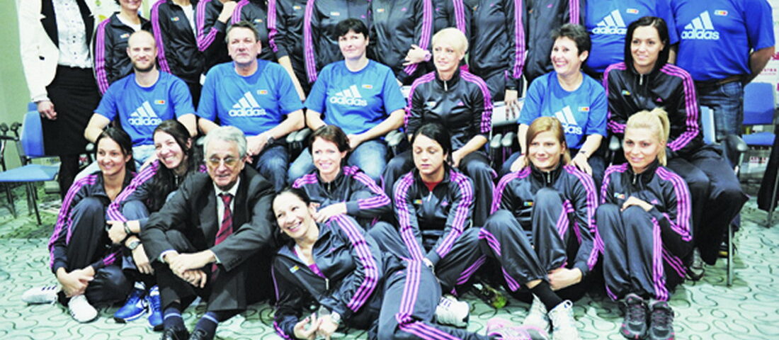 Naţionala feminină de handbal a plecat în Brazilia